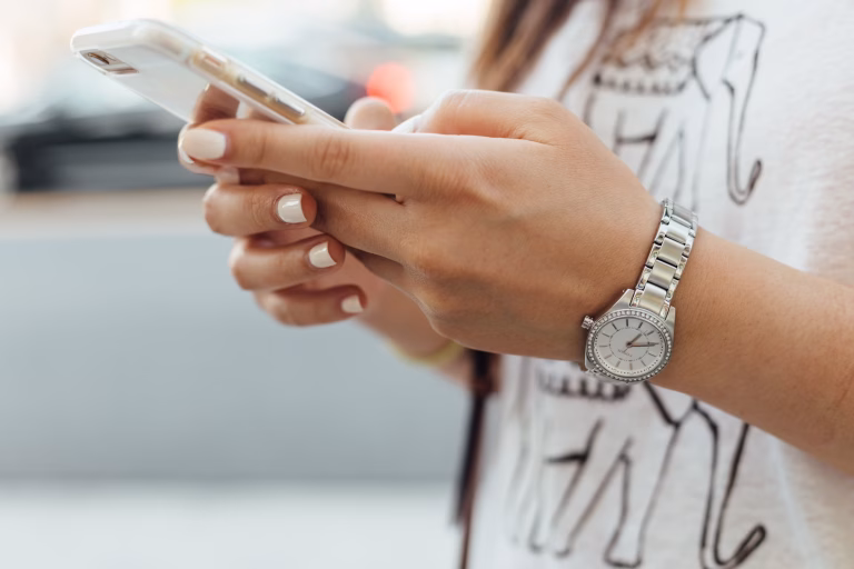 Handy mit Vertrag: So finden Sie das beste Angebot für Ihre Bedürfnisse