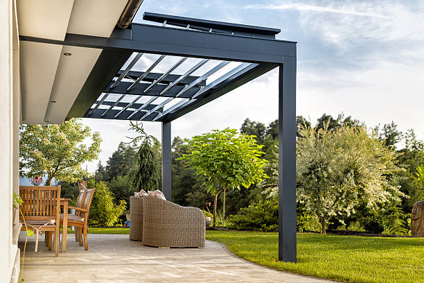 Terrassenüberdachung mit Glasschiebewänden – Mehr Komfort bei jedem Wetter