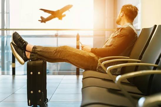 Stressfrei zum Flughafen Wien – So gelingt eine entspannte Anreise