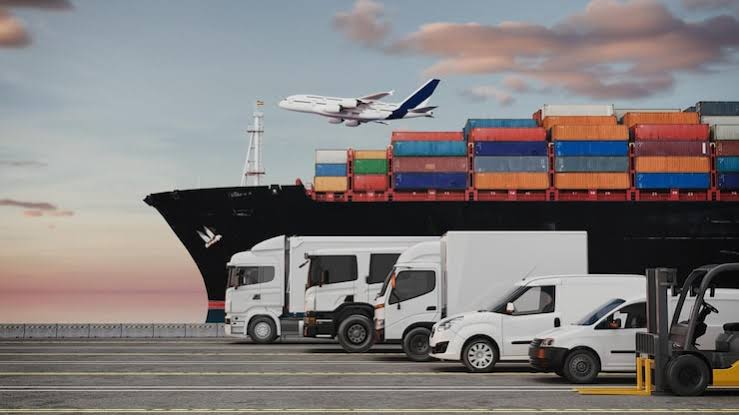 Transporte Griechenland mit maßgeschneiderten Logistiklösungen für Unternehmen